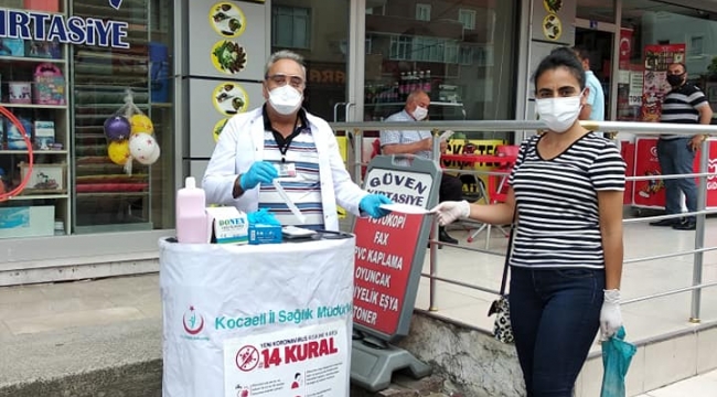 Darıca'da sağlıkçılar, vatandaşları uyarmaya devam ediyor