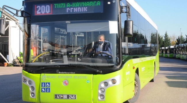 Halk otobüsü şoförünün davranışı takdir topladı
