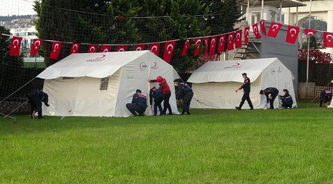 Kocaeli'de jandarma afetlere karşı tatbikat!