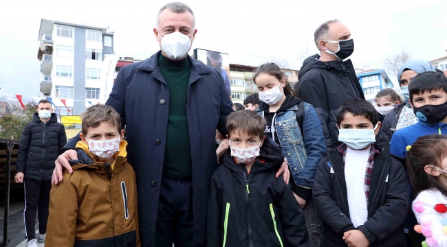 Başkan Büyükakın, ''Biz çocuklarımıza ve gençlerimize aşığız''