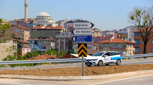 Çayırova Çiftlik Caddesi Kavşağı trafiğe açıldı