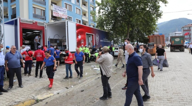 Başkan Bıyık sel bölgesinde incelemelerde bulundu