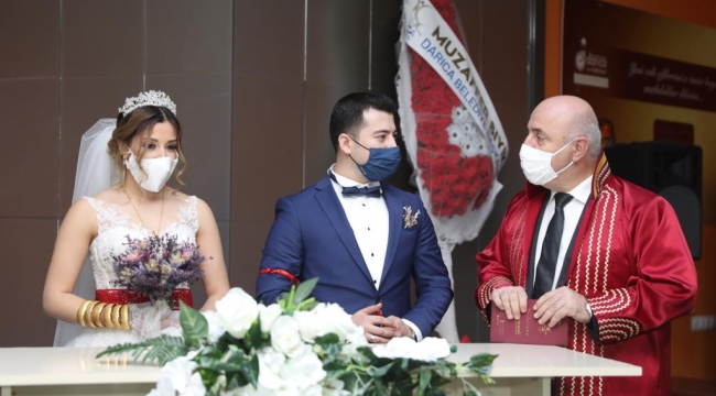2021 yılında Darıca'da bin 524 çift evlendi