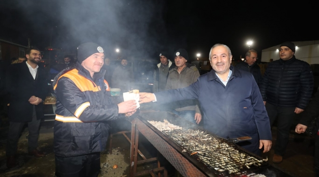 Başkan Büyükgöz'den balık ikramı