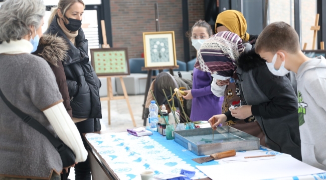 Sanat ve eğlence atölyeleri renkli görüntüler eşliğinde devam ediyor