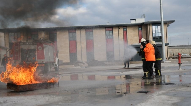 Kocaeli İtfaiyesinden YÜDAK'a eğitim