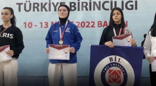 Darıcalı Melike Esma'dan bronz madalya!