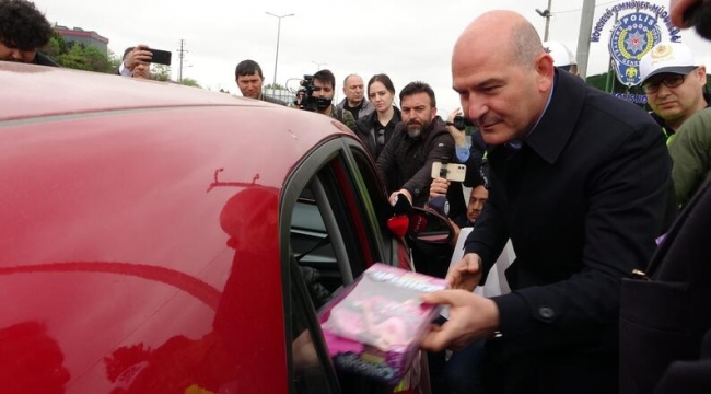 Bakan Soylu Gebze'de denetimlere katıldı