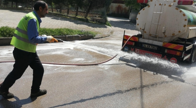 Dilovası'nda cadde ve sokaklara bayram temizliği 