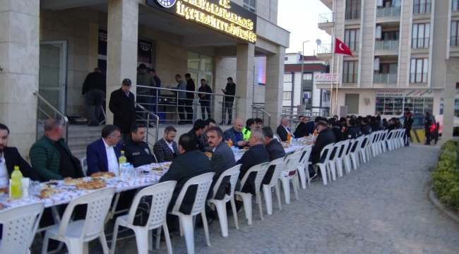 Emniyet Yardımlaşma Derneği'nden polise iftar