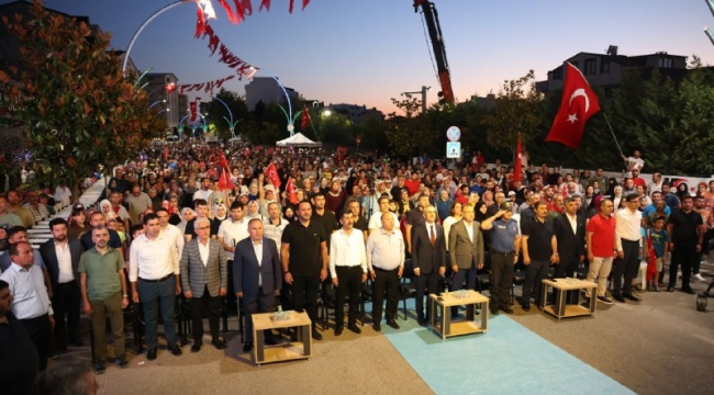 Çayırova 15 Temmuz'da tek yürek oldu