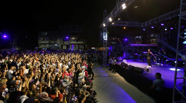 Balık festivaline Emre Kaya damga vurdu