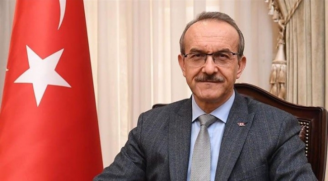 Vali Yavuz: "Cumhuriyetin kurucusu, eşsiz komutan Mustafa Kemal Atatürk"