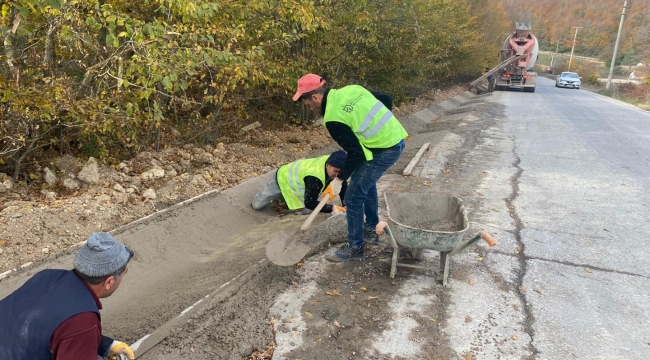 Gebze'de köy yolları V kanal imalatı ile korunuyor