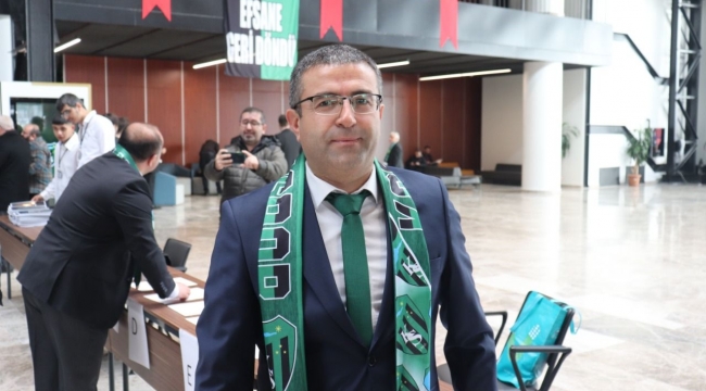 Hikmet Yaşar, Kocaelispor'un yönetimine girdi