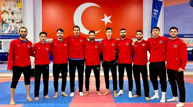 Kağıtsporlu kareteciler dünyanın altın organizasyonunda