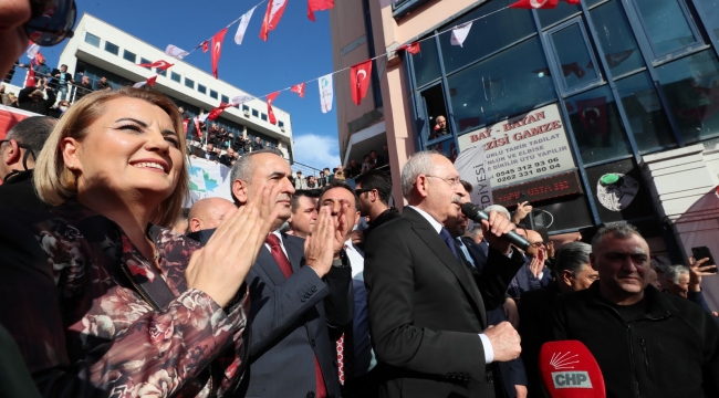 Kemal Kılıçdaroğlu İzmitlilere seslendi; " Hürriyet güzel işlere imza atıyor"