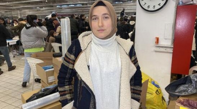 Depremden kurtulan Hatice öğretmen, yardıma koştu