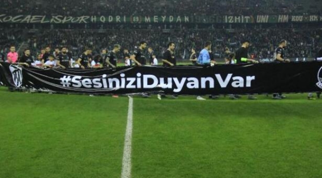 Kocaelispor ile Sakaryaspor depremzedeler için oynadı