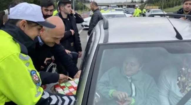 Bakan Soylu Gebze'de trafik denetimlerine katıldı