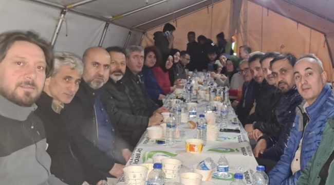 Çayırova Belediyesi ve dernekler Defne'de iftar verdi