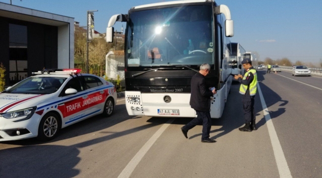 Kocaeli'de bir ayda 596 araç trafikten men edildi