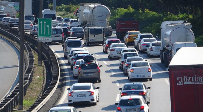 Kocaeli'de motorlu taşıt sayısı 478 bin 918'e yükseldi