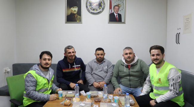 Taksici esnafının iftar yemeği Büyükşehir'den