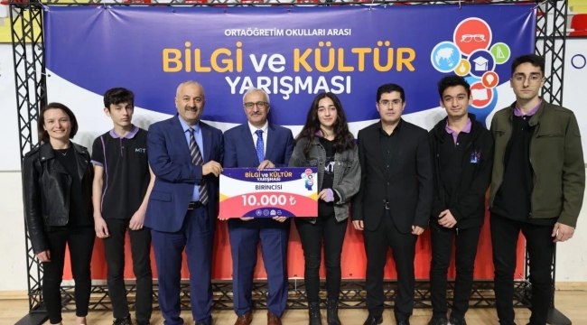 Gebze'de okullar arası Bilgi Yarışması düzenlendi