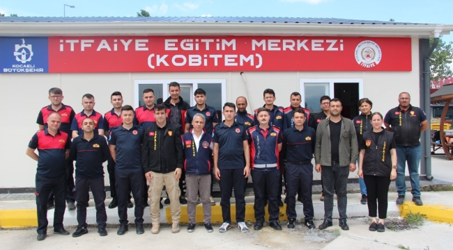 Büyükşehir'den 10 yılda 2 bin 171 İtfaiyeciye eğitim