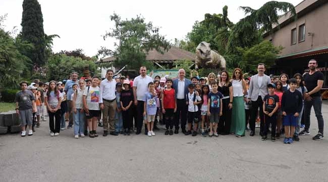 Darıcalı çocuklar Hayvanat Bahçesi'ni gezdi