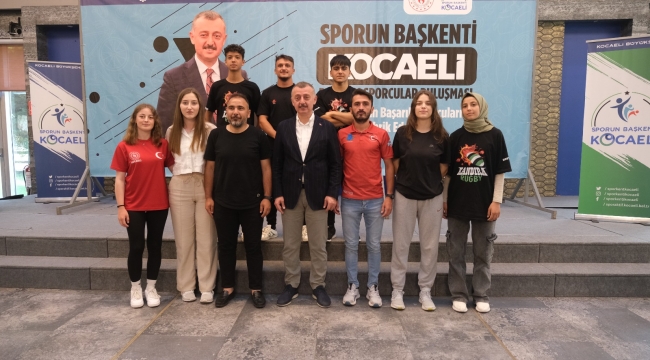 Sporun Başkenti Kocaeli'nin Başarılı Sporcuları Başkan Büyükakın ile buluştu