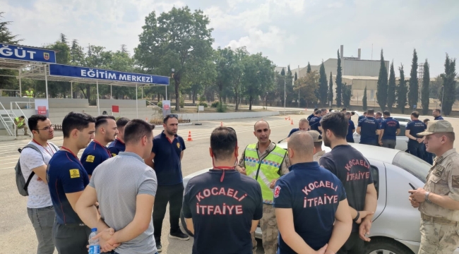 İtfaiye'den ileri ve güvenli sürüş teknikleri eğitici eğitimi