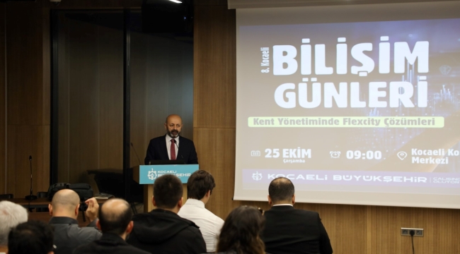 Büyükşehir'in 8. Bilişim Günlerine büyük ilgi