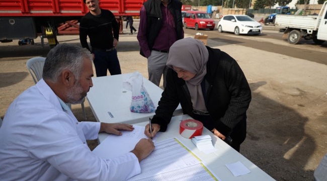 61 bin 885 arı kovanına şeker desteği