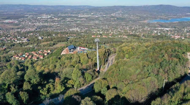 Teleferik'te ana hat boyunca haberleşme halatı