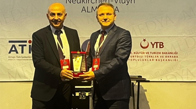 Öğretim Üyesi Prof. Dr. Bahattin Türetken'e Almanya'da ödül