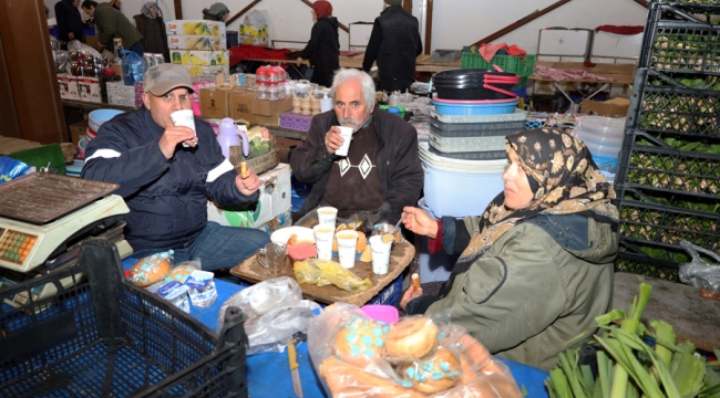 Pazarcıya sıcak sabah çorbası