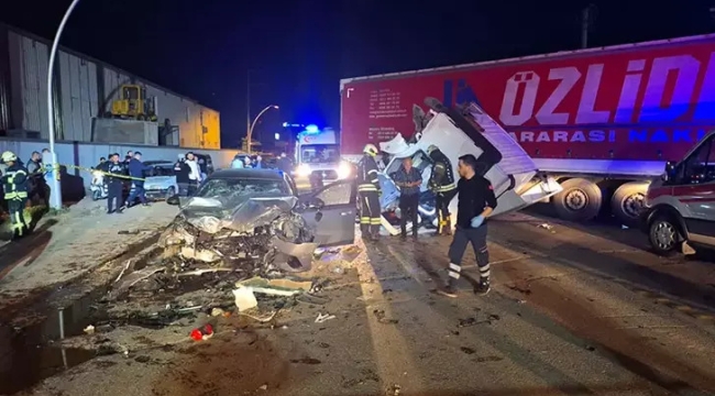 Kocaeli'de otomobil, 'U' dönüşü yapan TIR'la çarpıştı: 6 yaralı