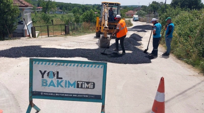 Yollar ve kaldırımlar bayrama hazırlandı