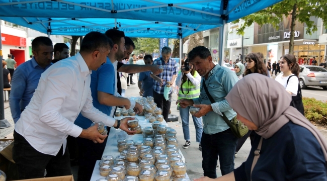 Büyükşehir 12 ilçede aşure dağıtacak