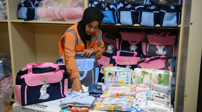 Çayırova Belediyesi'nden 'Hoş Geldin Bebek Seti' hediyesi