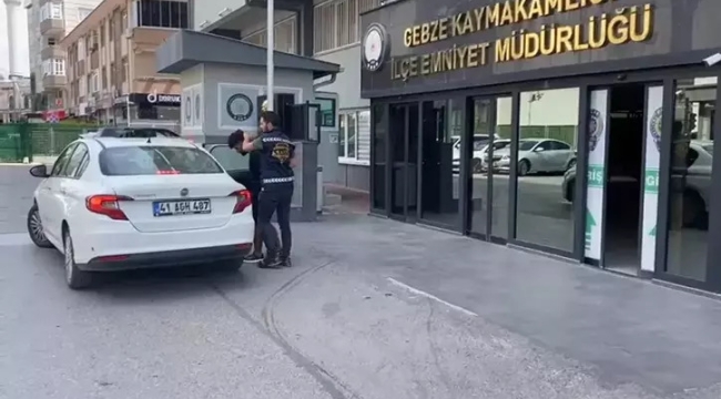 Kendisini polis olarak tanıtan dolandırıcı, parayı almaya gelince yakalandı