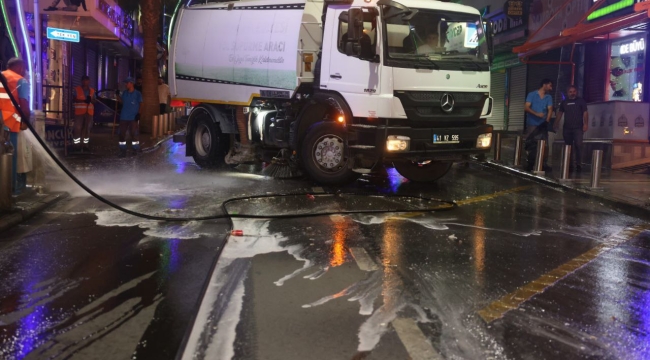 Fatih Caddesi'nde detaylı temizlik