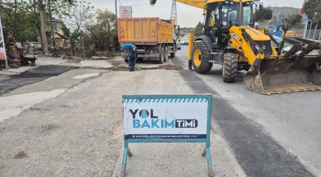 Dilovası'nda yollara bakım ve onarım