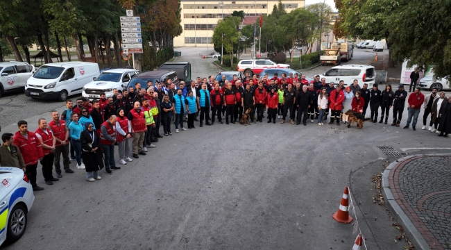 Kocaeli'den Söğüt'e afet tatbikatı konvoyu