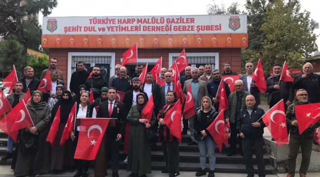 Türkiye Harp Malulü Gaziler Şehit Dul ve Yetimleri Derneği Gebze Şubesi: ''Bebek katilinin yeri Gazi Meclis değildir!'' 