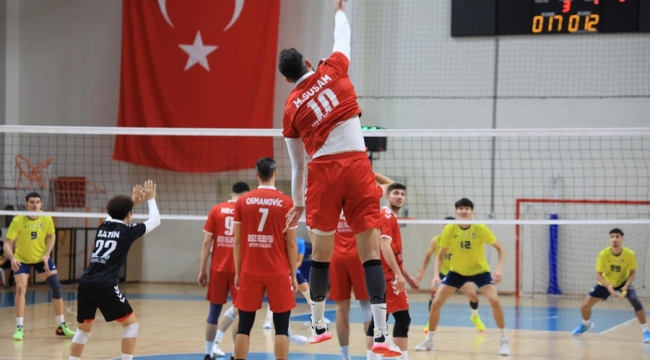 Gebze Voleybol takımı Fenerbahçe'yi 3-0 mağlup etti