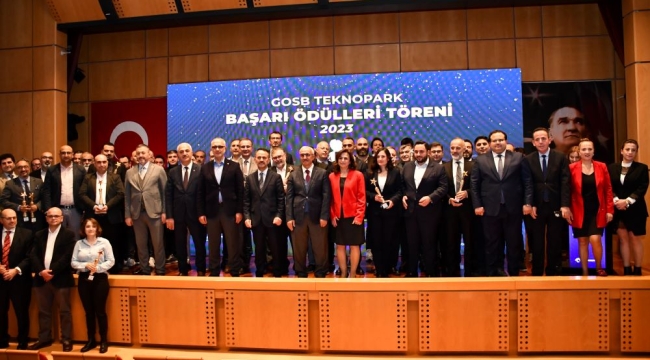 GOSB Teknopark başarı ödülleri sahiplerini buldu