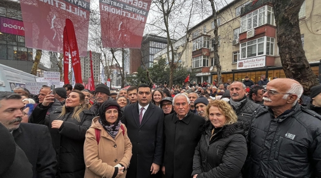 CHP Darıca, Beşiktaş'ta düzenlenen protestoya tam kadro katıldı